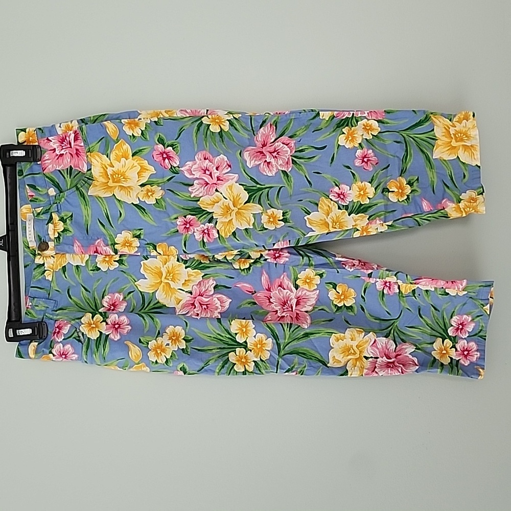Jones New York Floral Capris